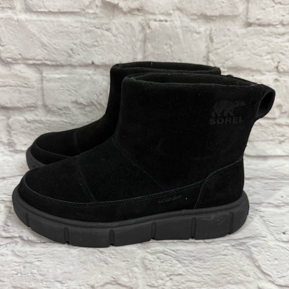 SOREL WOMEN'S EXPLORER SLIP ON WATERPROOF BOOTS- BLACK SUEDE 6.5 - Picture 1 of 9